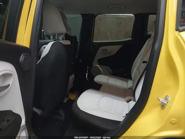 ZACCJABBXJPH30234 2018 JEEP RENEGADE - Image 8