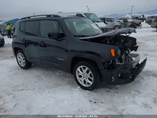 ZACCJABBXJPH35059 2018 JEEP RENEGADE - Image 1