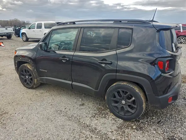 ZACCJABBXJPH53044 2018 JEEP RENEGADE - Image 2