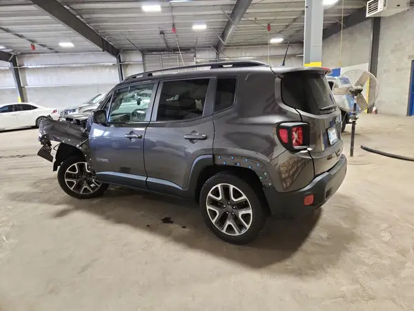 ZACCJABBXJPH61242 2018 JEEP RENEGADE - Image 2