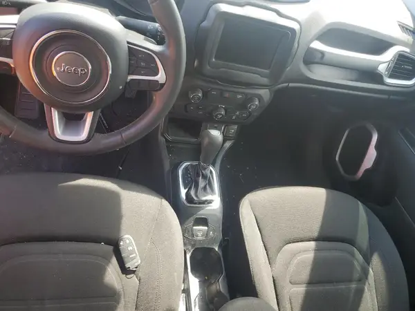 ZACCJABBXJPH93351 2018 JEEP RENEGADE - Image 8