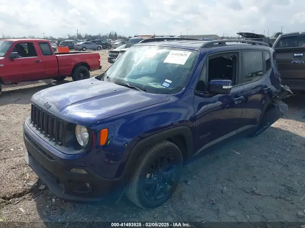 ZACCJABBXJPJ06575 2018 JEEP RENEGADE - Image 2