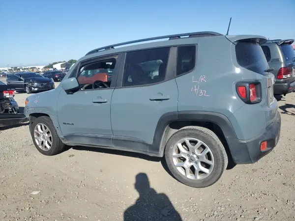 ZACCJABBXJPJ06592 2018 JEEP RENEGADE - Image 2