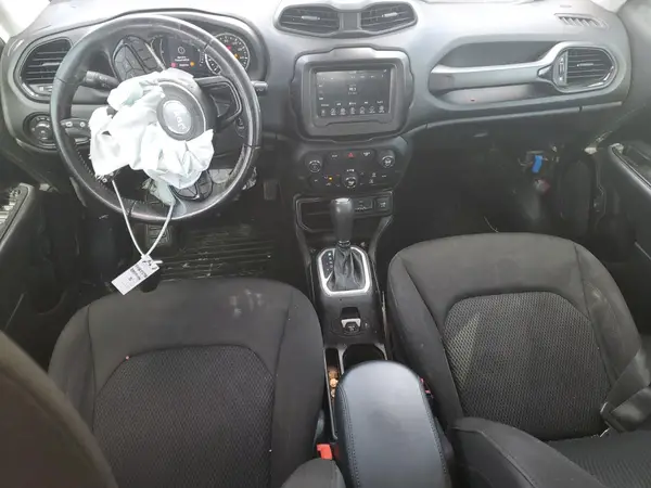 ZACCJABBXJPJ10061 2018 JEEP RENEGADE - Image 8