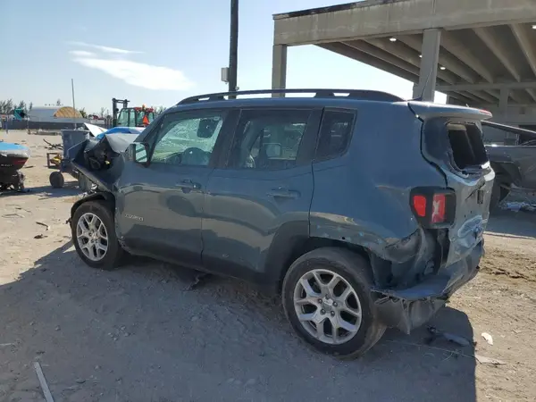 ZACCJABBXJPJ24588 2018 JEEP RENEGADE - Image 2