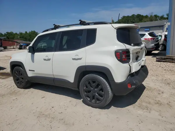 ZACCJABBXJPJ52729 2018 JEEP RENEGADE - Image 2
