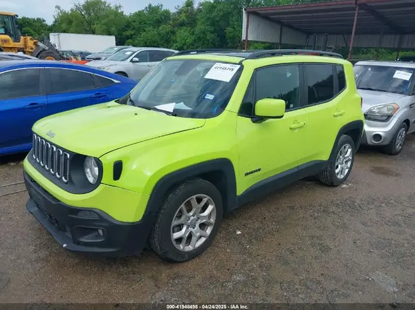 ZACCJABBXJPJ60183 2018 JEEP RENEGADE - Image 2