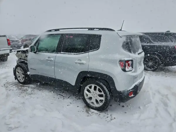 ZACCJABBXJPJ61706 2018 JEEP RENEGADE - Image 2