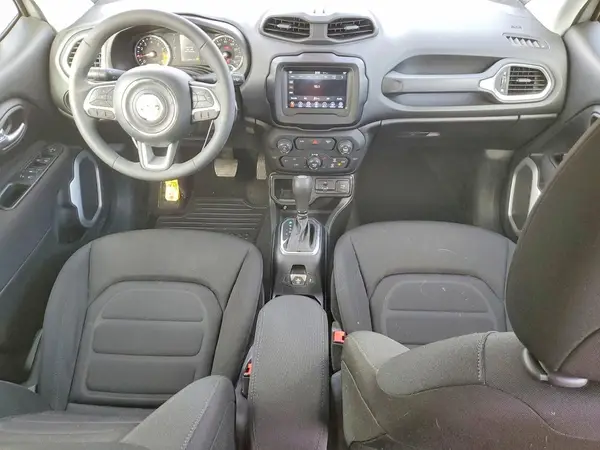 ZACCJABBXJPJ67912 2018 JEEP RENEGADE - Image 8