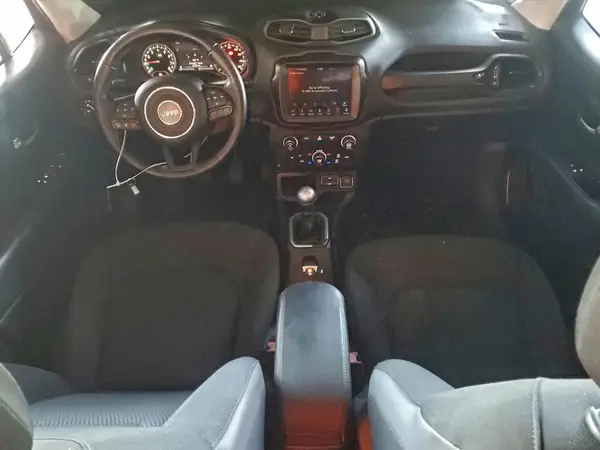 ZACCJABH2JPH64804 2018 JEEP RENEGADE - Image 8