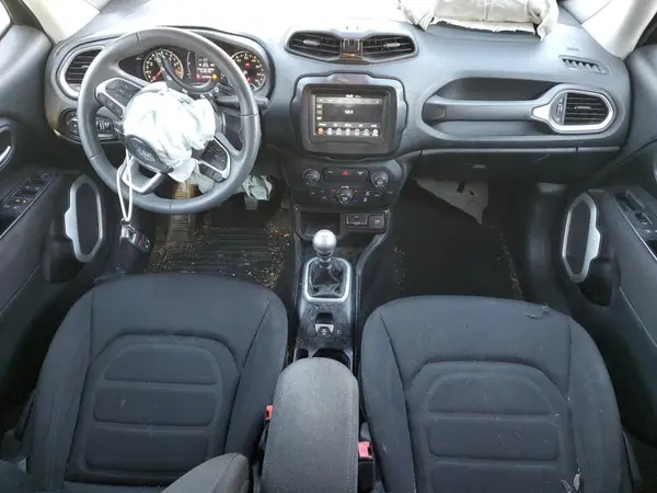ZACCJABH3JPH97486 2018 JEEP RENEGADE - Image 8
