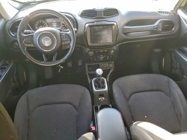 ZACCJABH5JPH34146 2018 JEEP RENEGADE - Image 8