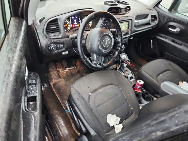 ZACCJABH6HPG60990 2017 JEEP RENEGADE - Image 8