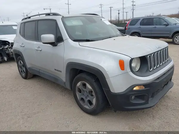 ZACCJABH8JPH64323 2018 JEEP RENEGADE - Image 1