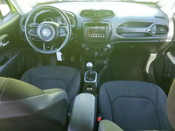ZACCJABH8JPJ14906 2018 JEEP RENEGADE - Image 8