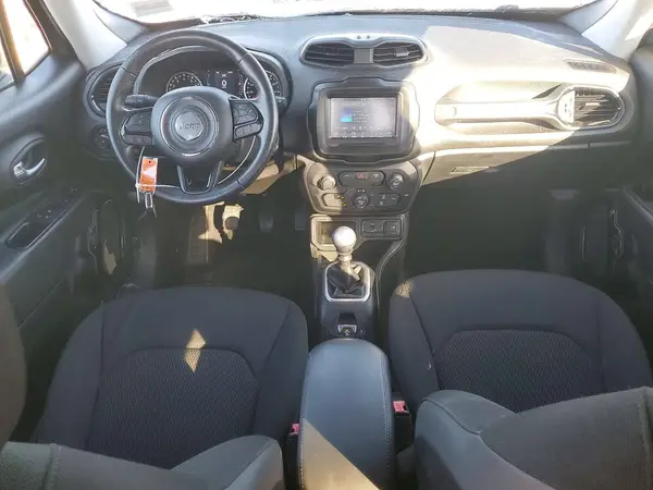 ZACCJABHXJPH34983 2018 JEEP RENEGADE - Image 8