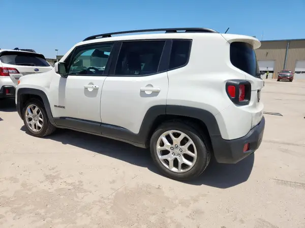 ZACCJABT0GPC46252 2016 JEEP RENEGADE - Image 2