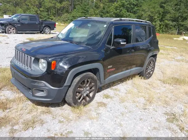 ZACCJABT0GPD06417 2016 JEEP RENEGADE - Image 2