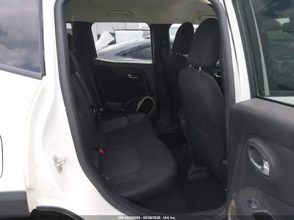 ZACCJABT0GPD08233 2016 JEEP RENEGADE - Image 8