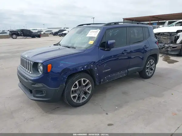 ZACCJABT0GPE18523 2016 JEEP RENEGADE - Image 2