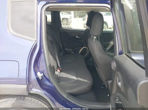 ZACCJABT0GPE18523 2016 JEEP RENEGADE - Image 8