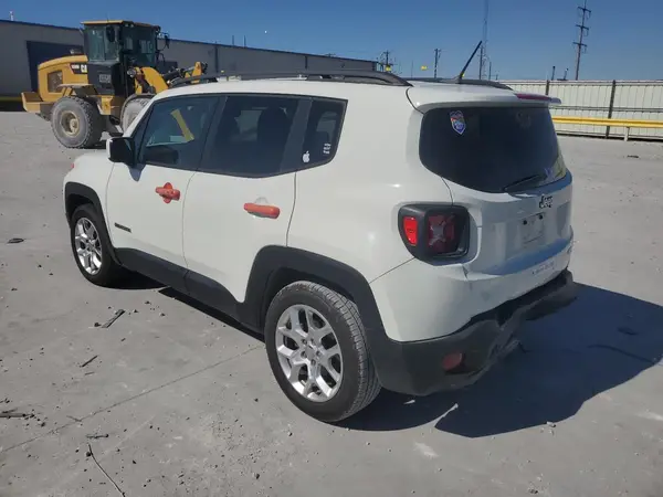 ZACCJABT0GPE31546 2016 JEEP RENEGADE - Image 2