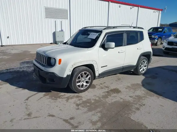 ZACCJABT1GPC45269 2016 JEEP RENEGADE - Image 2