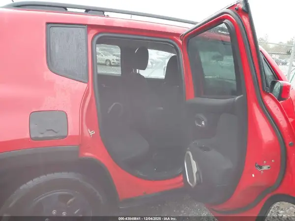 ZACCJABT1GPC55512 2016 JEEP RENEGADE - Image 8