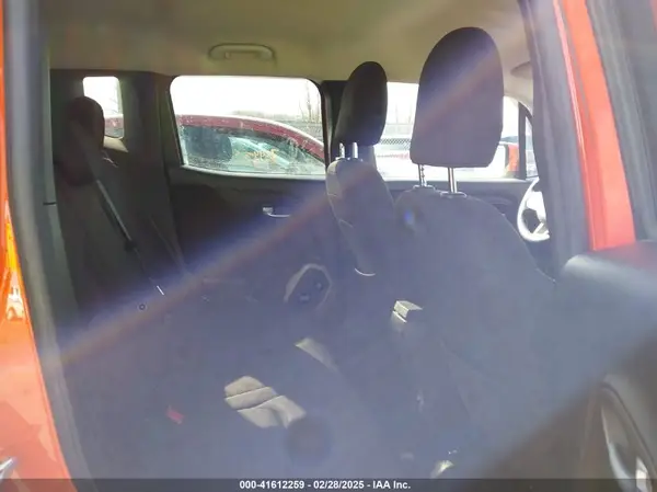 ZACCJABT1GPD09052 2016 JEEP RENEGADE - Image 8