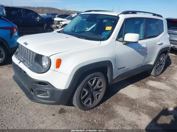 ZACCJABT1GPD44237 2016 JEEP RENEGADE - Image 2