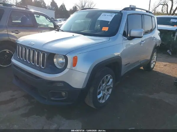 ZACCJABT1GPE19177 2016 JEEP RENEGADE - Image 2
