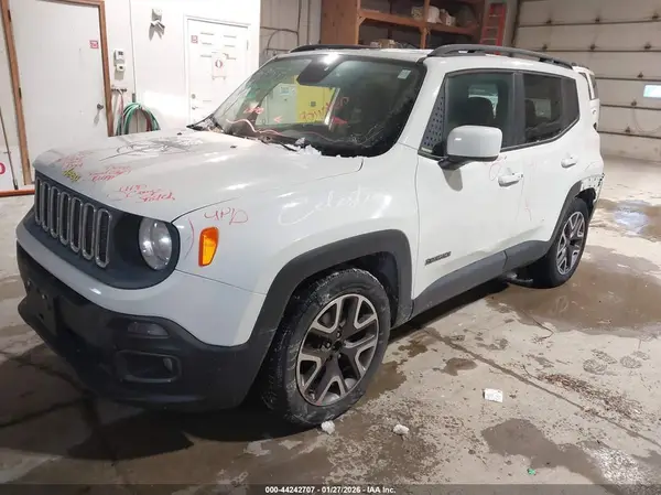 ZACCJABT2GPC49217 2016 JEEP RENEGADE - Image 2