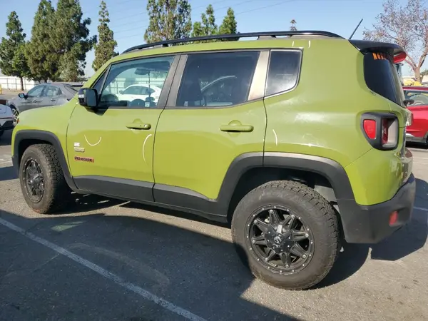 ZACCJABT2GPD21954 2016 JEEP RENEGADE - Image 2