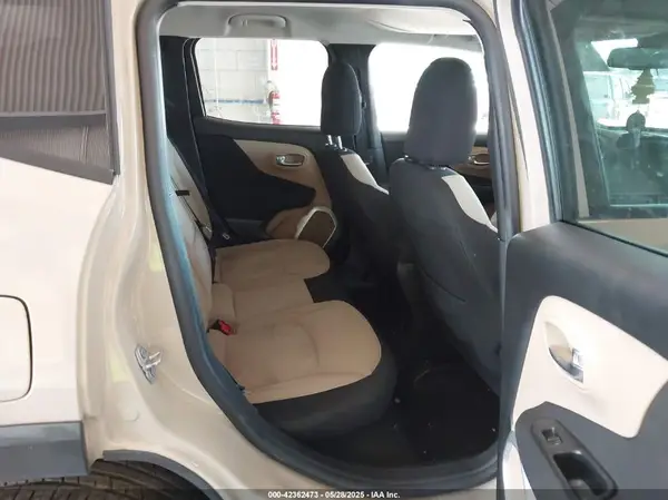 ZACCJABT2GPD50466 2016 JEEP RENEGADE - Image 8