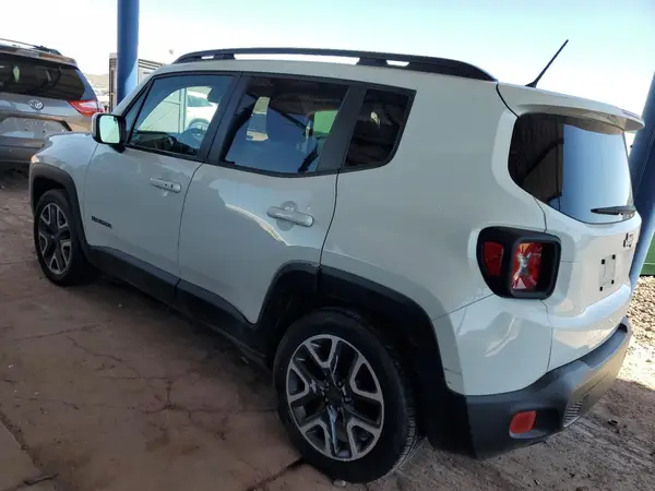 ZACCJABT2GPD83855 2016 JEEP RENEGADE - Image 2