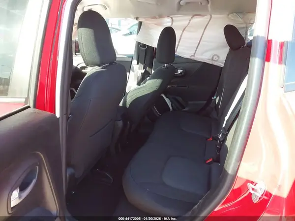 ZACCJABT2GPE33346 2016 JEEP RENEGADE - Image 8