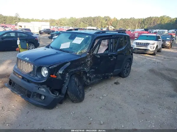 ZACCJABT3GPD75621 2016 JEEP RENEGADE - Image 2