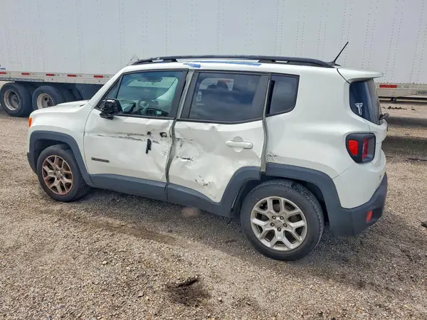 ZACCJABT3GPE03255 2016 JEEP RENEGADE - Image 2