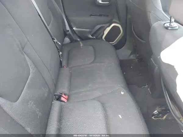 ZACCJABT3GPE12294 2016 JEEP RENEGADE - Image 8