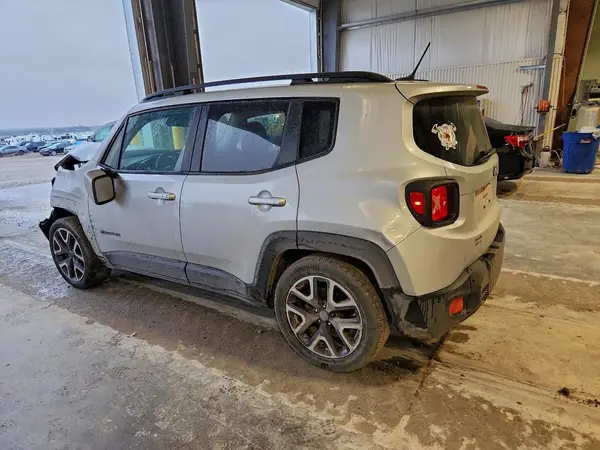 ZACCJABT3GPE19973 2016 JEEP RENEGADE - Image 2