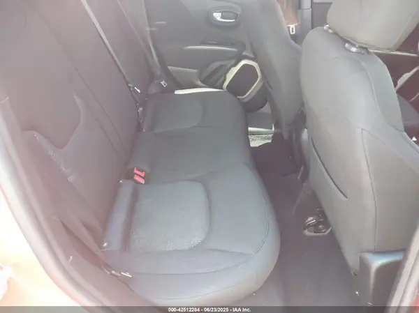 ZACCJABT3GPE28284 2016 JEEP RENEGADE - Image 8