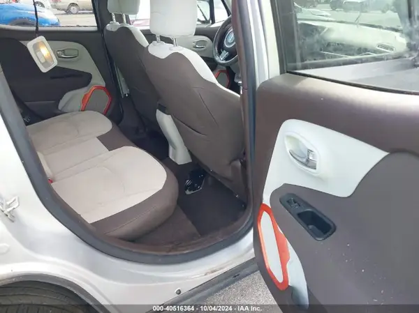 ZACCJABT4GPC62857 2016 JEEP RENEGADE - Image 8