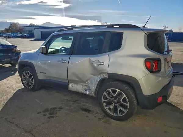 ZACCJABT4GPD03620 2016 JEEP RENEGADE - Image 2