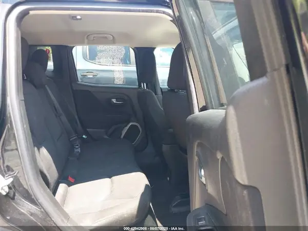 ZACCJABT4GPD09028 2016 JEEP RENEGADE - Image 8