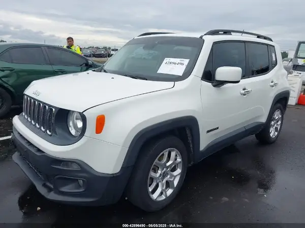 ZACCJABT4GPD93903 2016 JEEP RENEGADE - Image 2