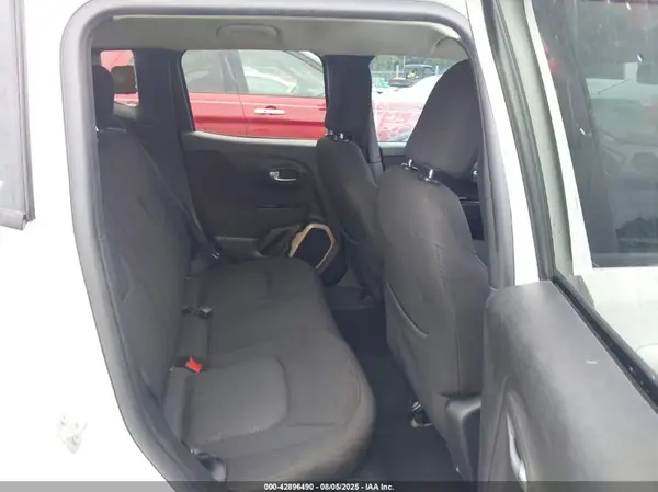 ZACCJABT4GPD93903 2016 JEEP RENEGADE - Image 8