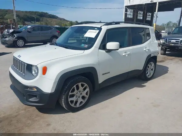 ZACCJABT5GPC46327 2016 JEEP RENEGADE - Image 2