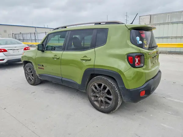 ZACCJABT5GPC69784 2016 JEEP RENEGADE - Image 2