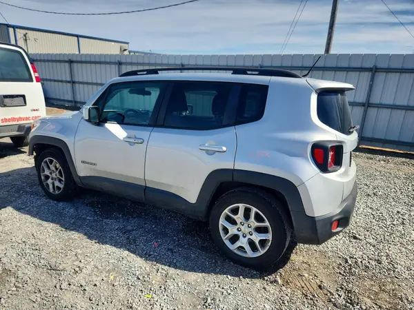 ZACCJABT6GPD90937 2016 JEEP RENEGADE - Image 2