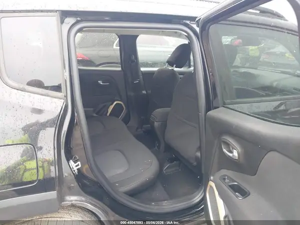 ZACCJABT6GPD97709 2016 JEEP RENEGADE - Image 8